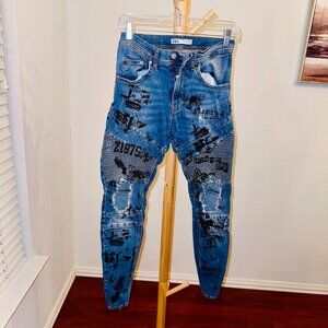 Zara Men’s Slim-Fit Graphic Distressed Jeans – Size 30